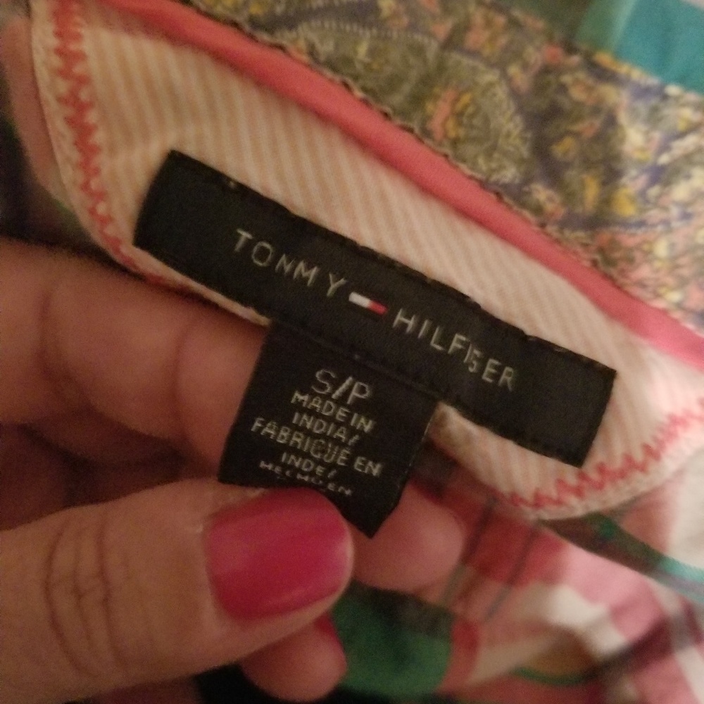 💞Tommy Hilfiger Flannel💞cute and comfy! - Picture 3 of 4